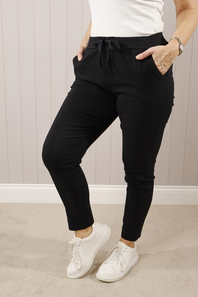 Goose Island Black Plain Magic Pants