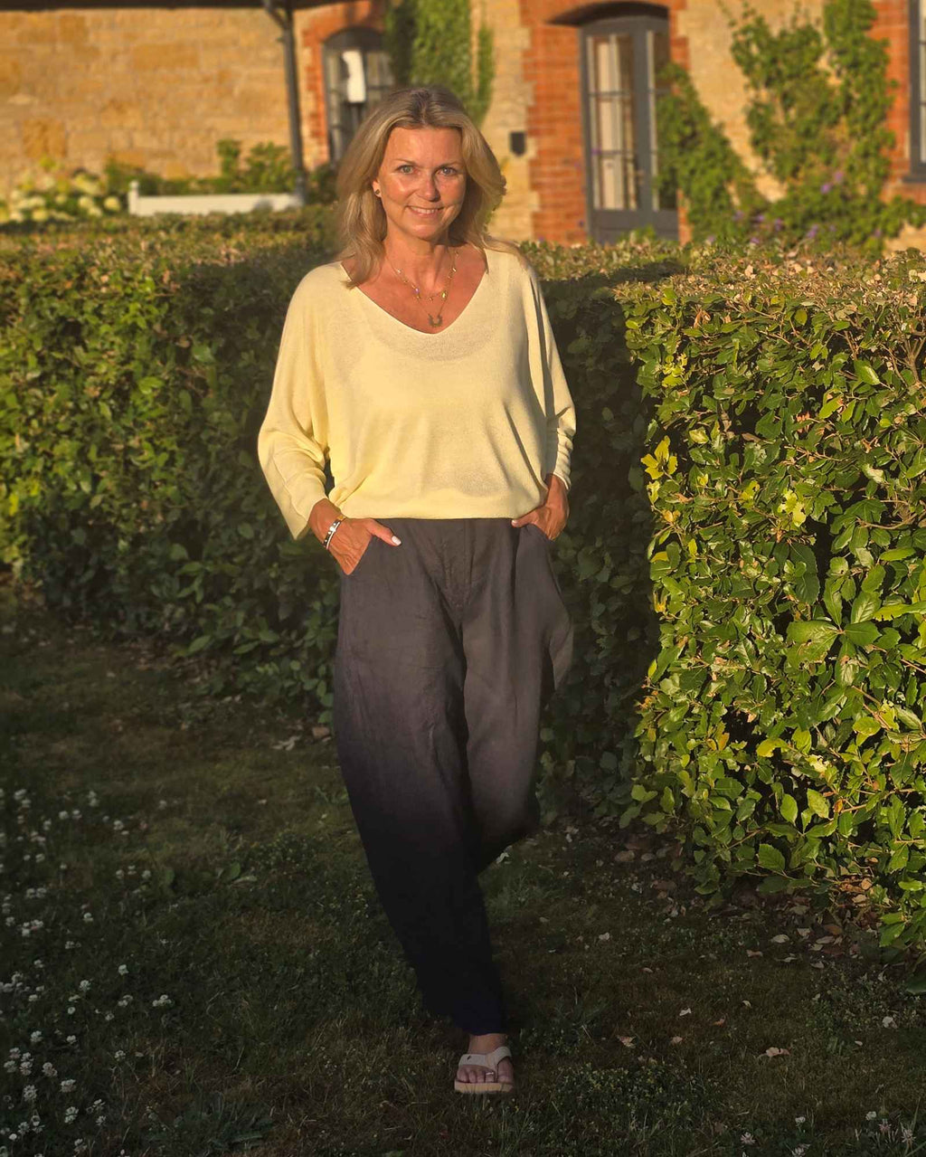 Summer Knit Top: Bright Green
