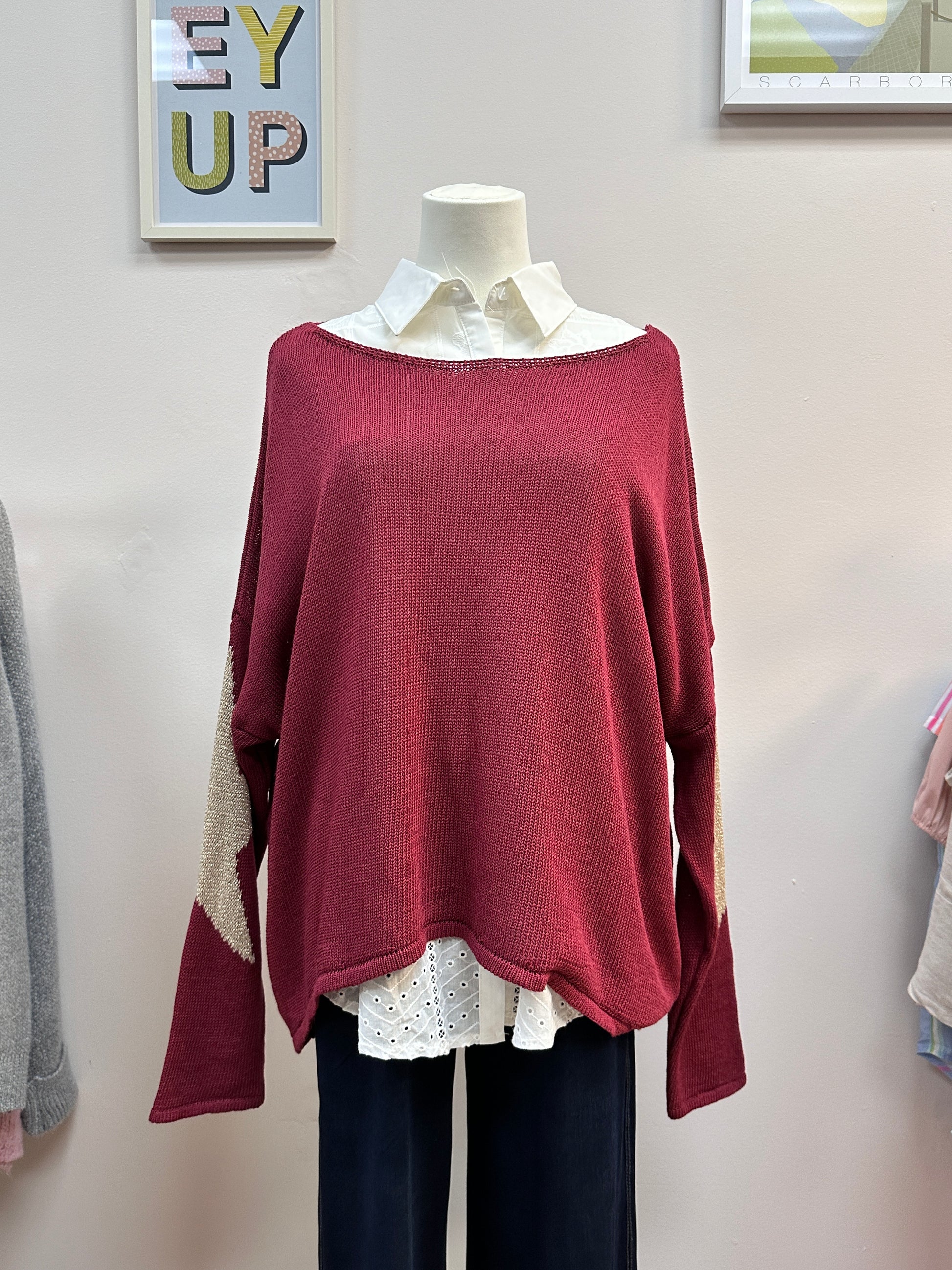 Fine Knit Red Star Jumper