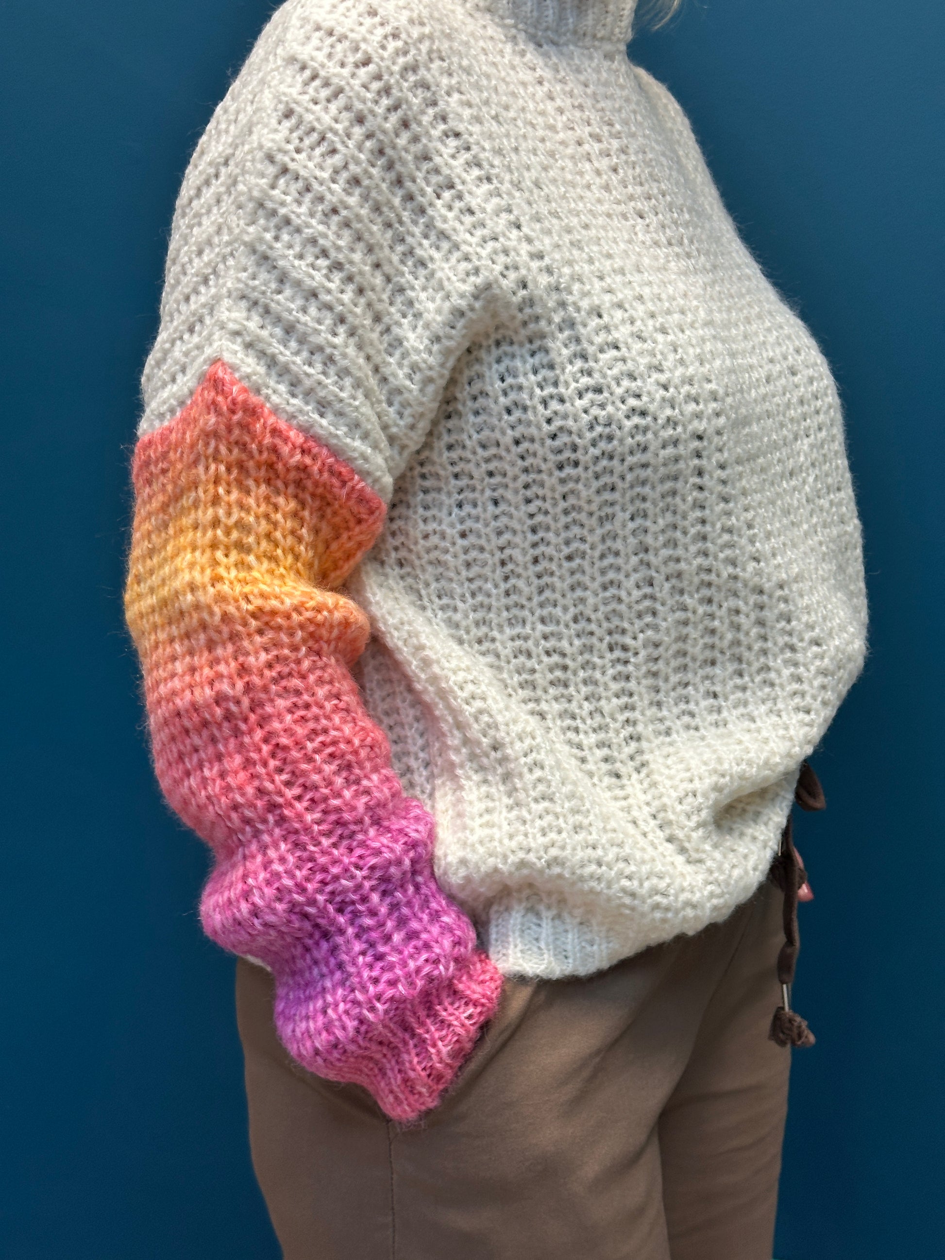 Goose Island Ombre Sleeve Lana Wool Berry