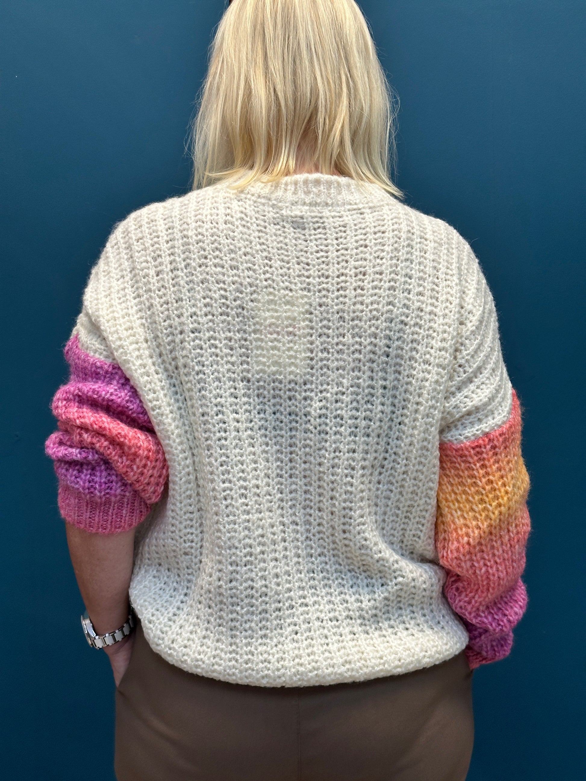 Goose Island Ombre Sleeve Lana Wool Berry
