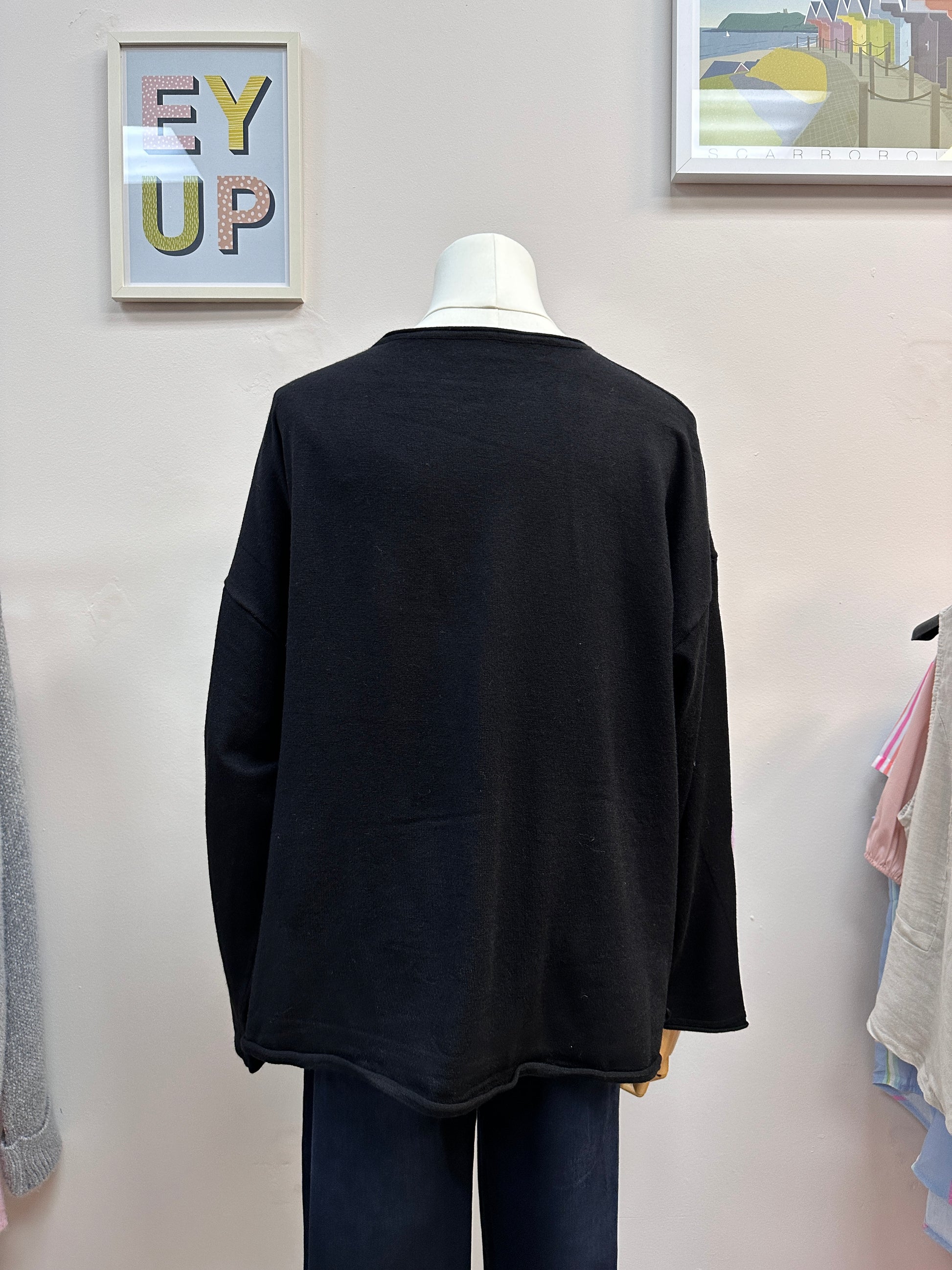 Daisy Crew Fine Knit Jumper