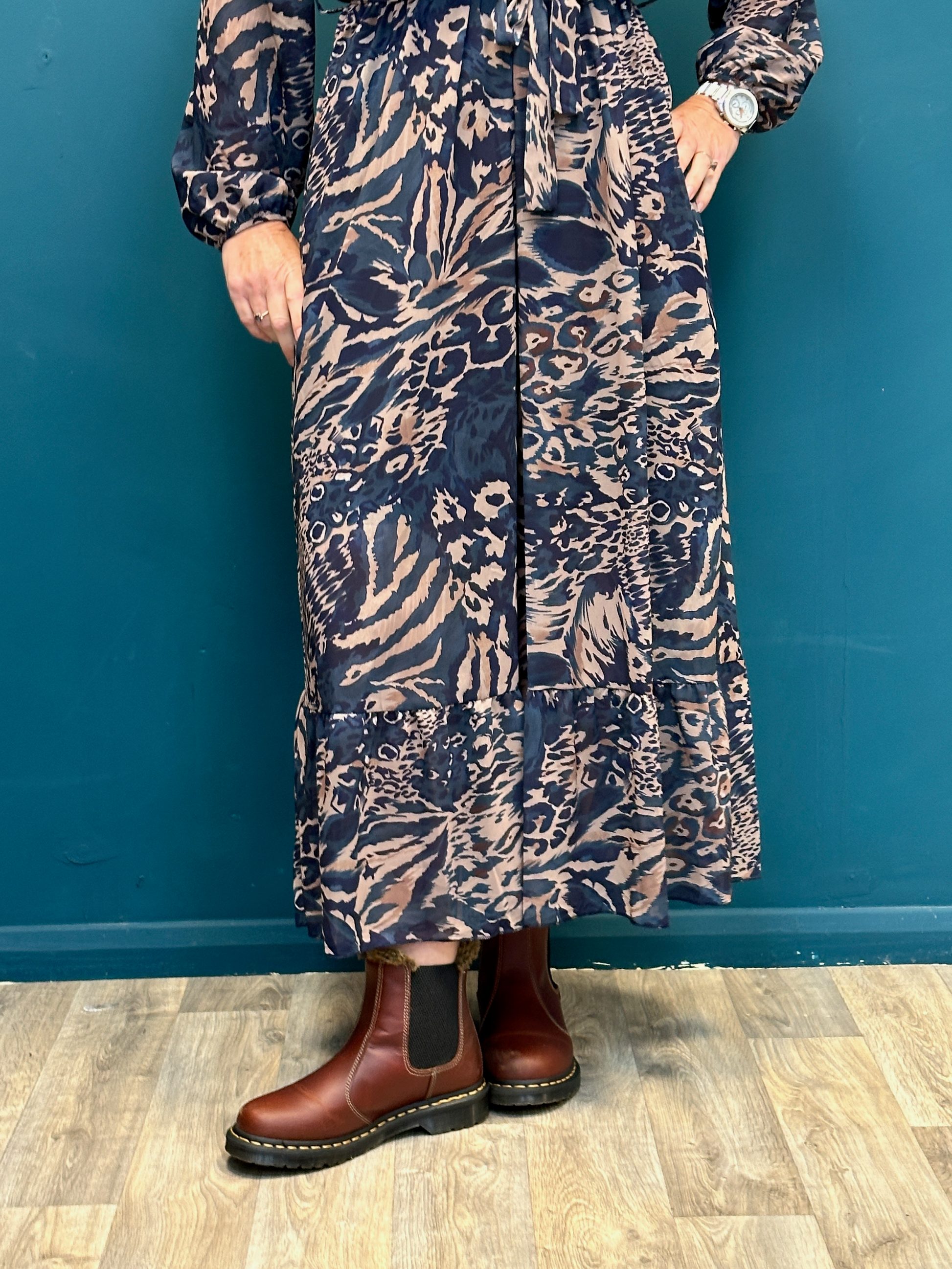 Goose Island Animal Print V-Neck Tie Dress Teal