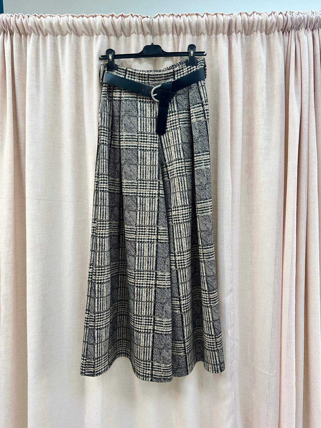 Silky Plaid Brown Trousers Ginger + Gray