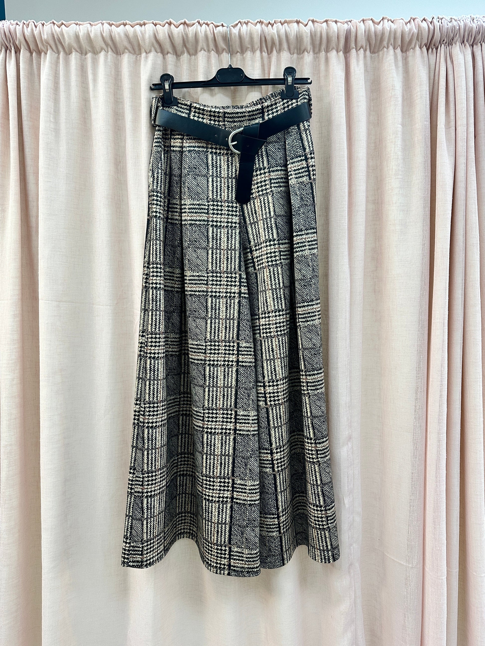Silky Plaid Brown Trousers Ginger + Gray