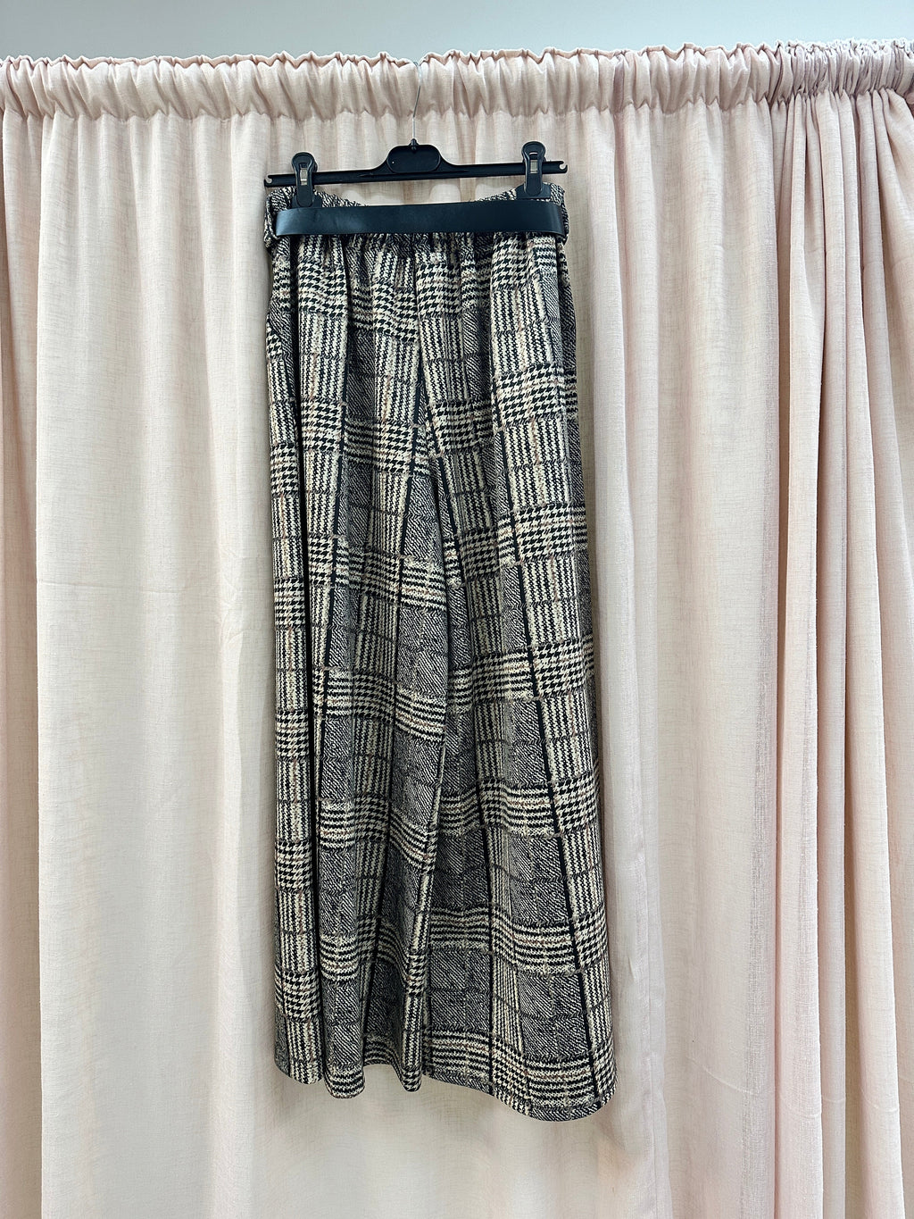 Silky Plaid Brown Trousers Ginger + Gray