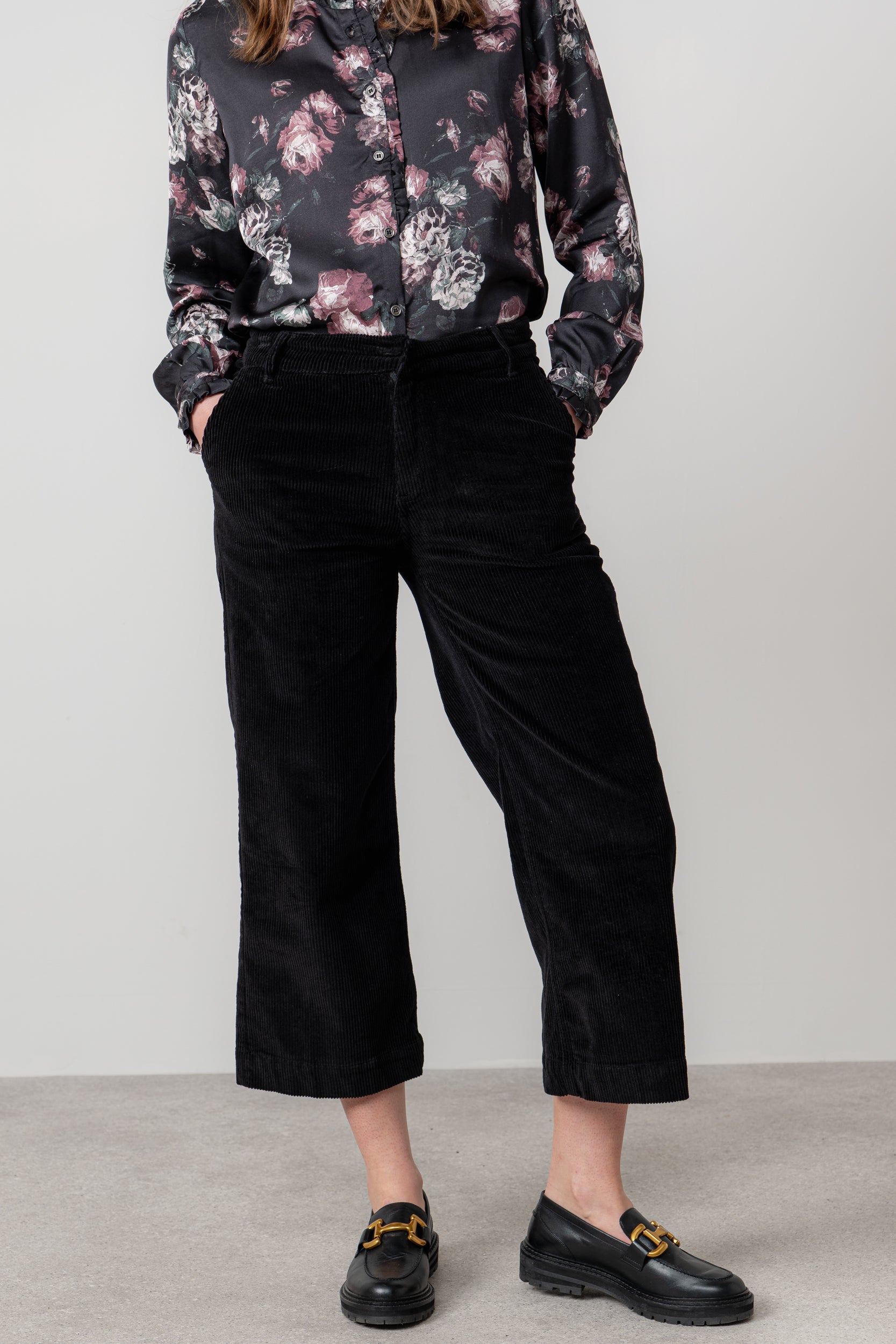 Lily & Me Isla Stretch Jumbo Cord Cropped Trousers Black