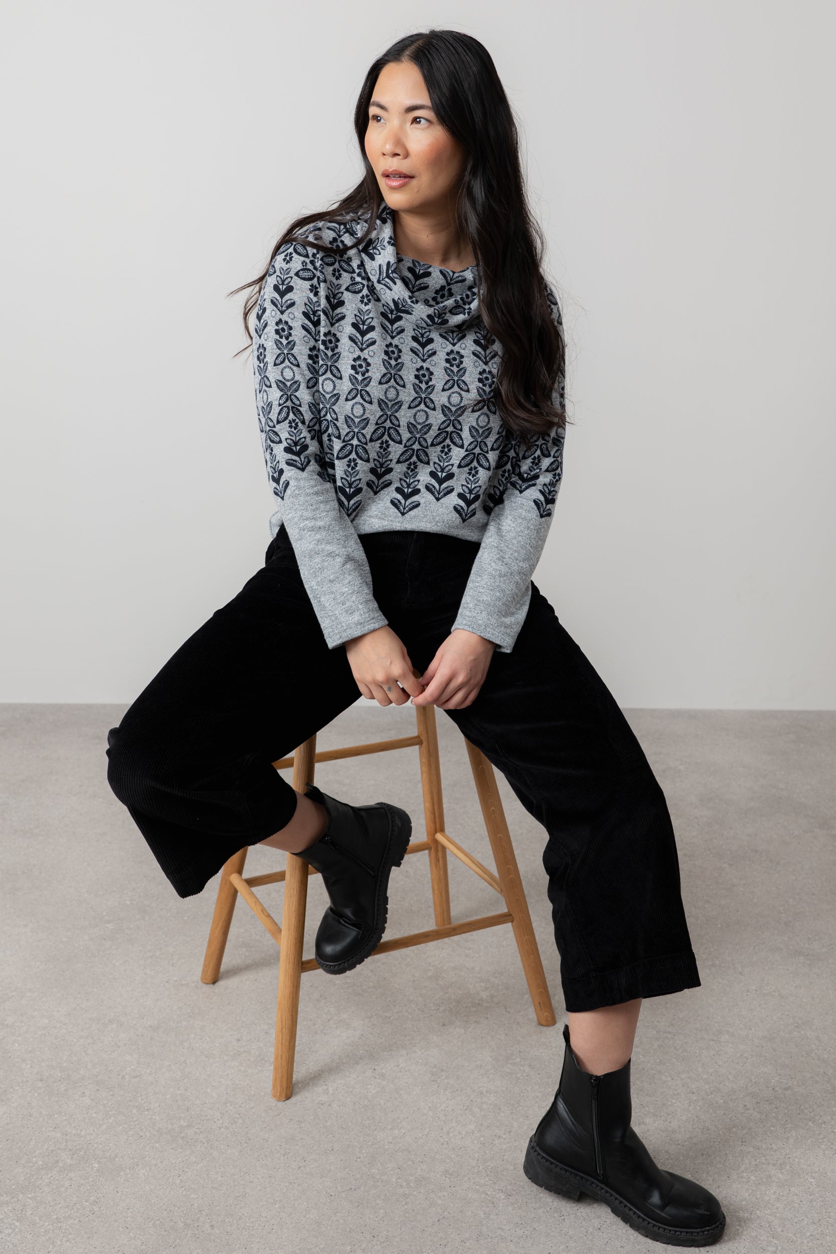Lily & Me Isla Stretch Jumbo Cord Cropped Trousers Black