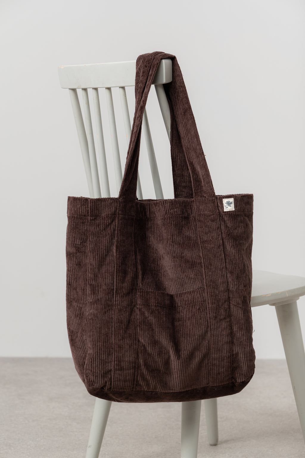 Lily & Me Jumbo Cord Tote Bag Chocolate