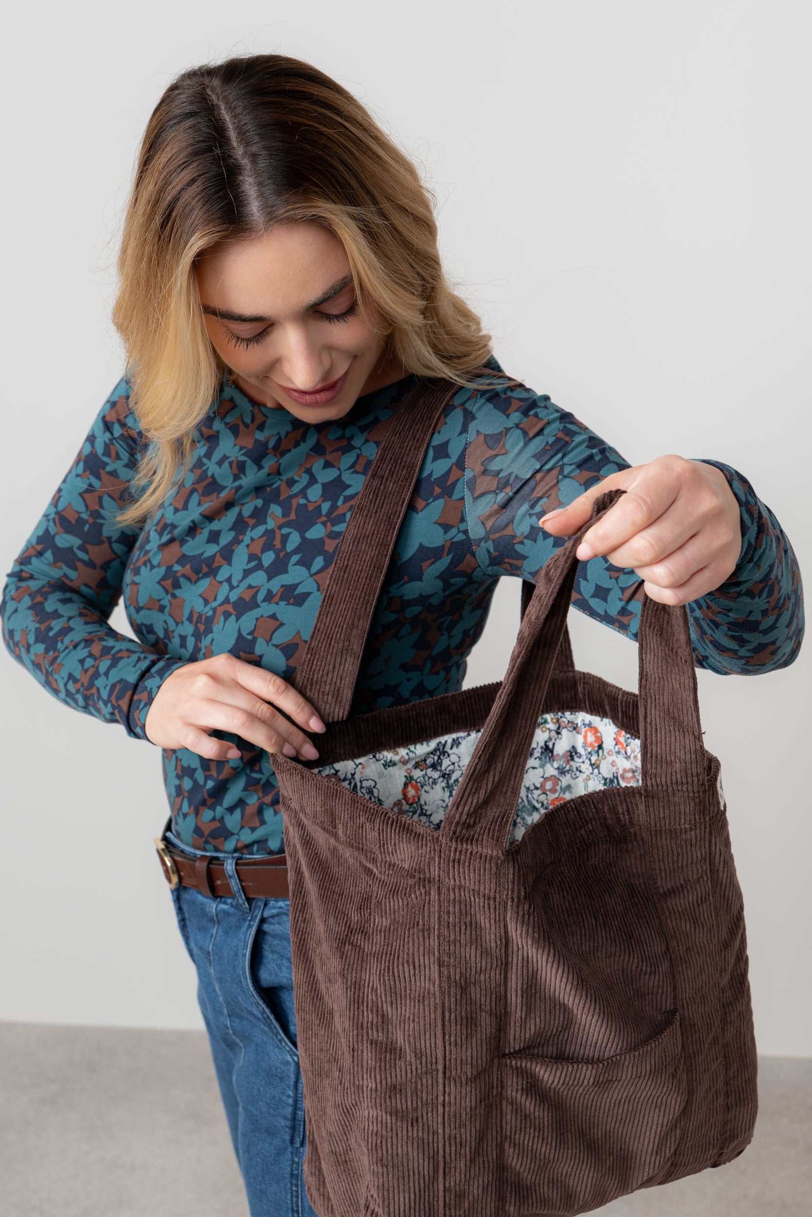 Lily & Me Jumbo Cord Tote Bag Chocolate Ginger + Gray