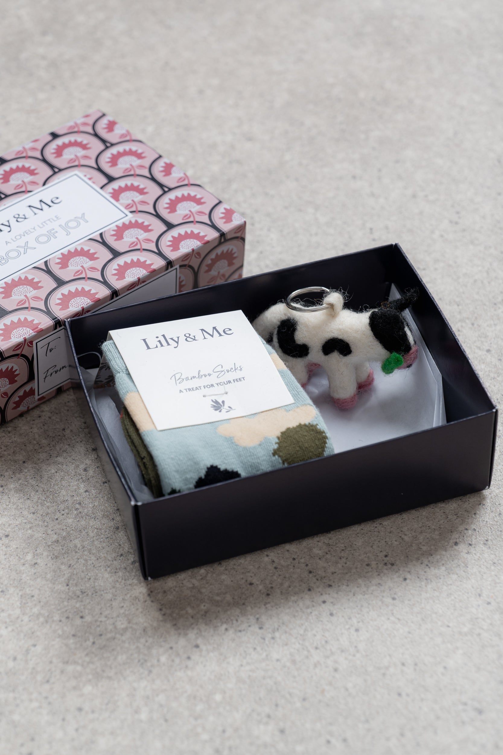 Lily & Me Countryside Socks And Keyring Giftbox Assorted