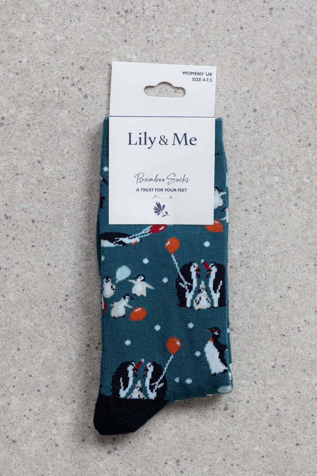 Lily & Me Penguin Pals Socks And Keyring Giftbox Assorted