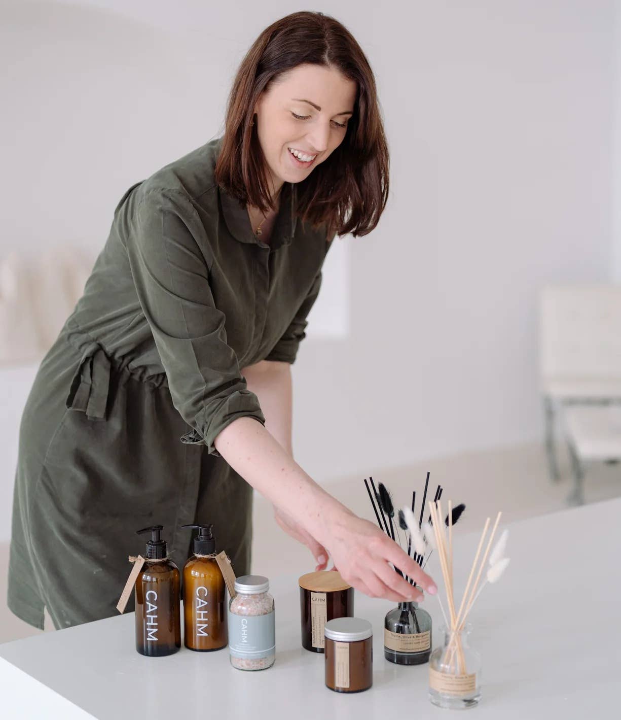 Rhubarb Freesia Clear Reed Diffuser | Luxury Reed Diffusers