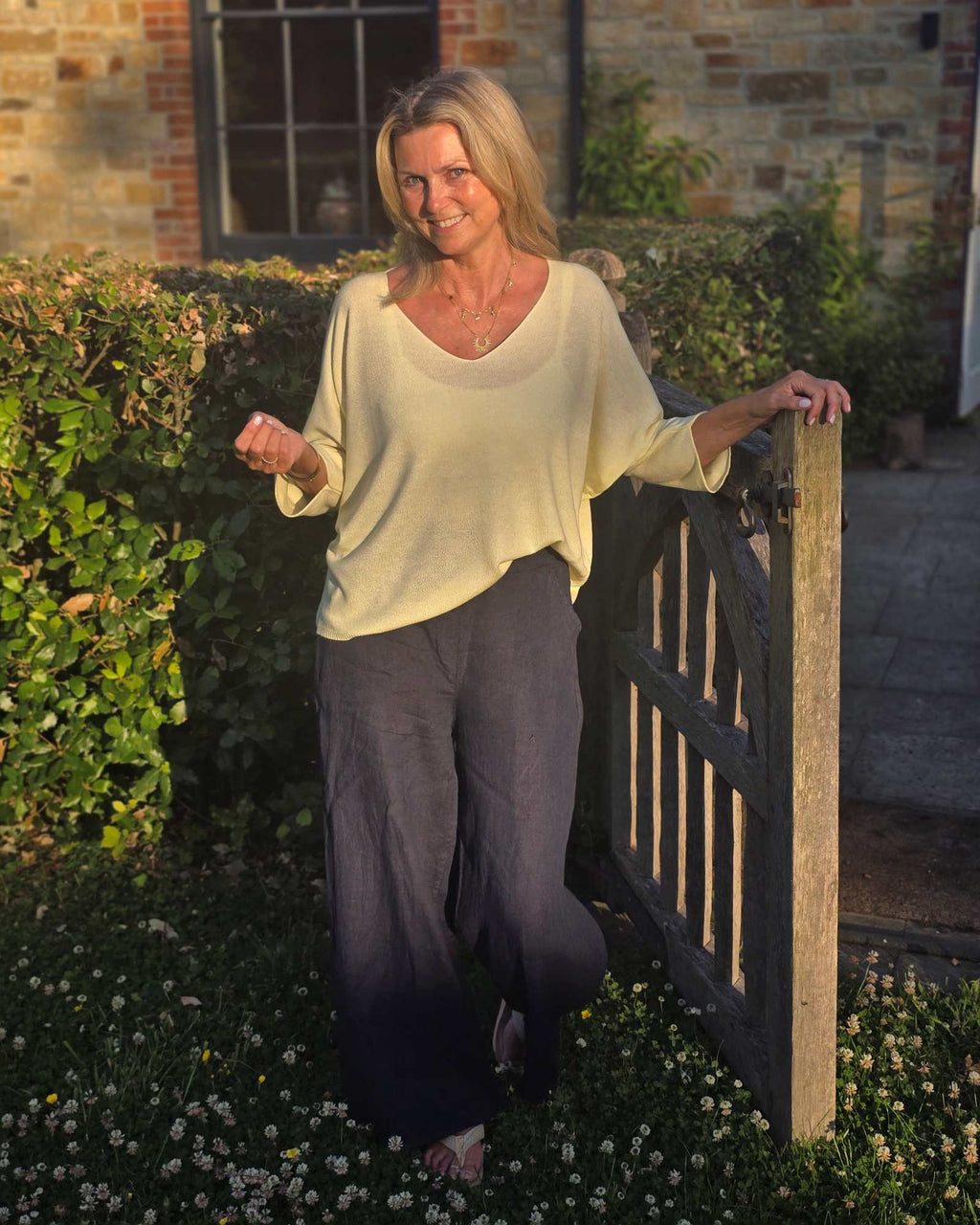 Summer Knit Top: Bright Green